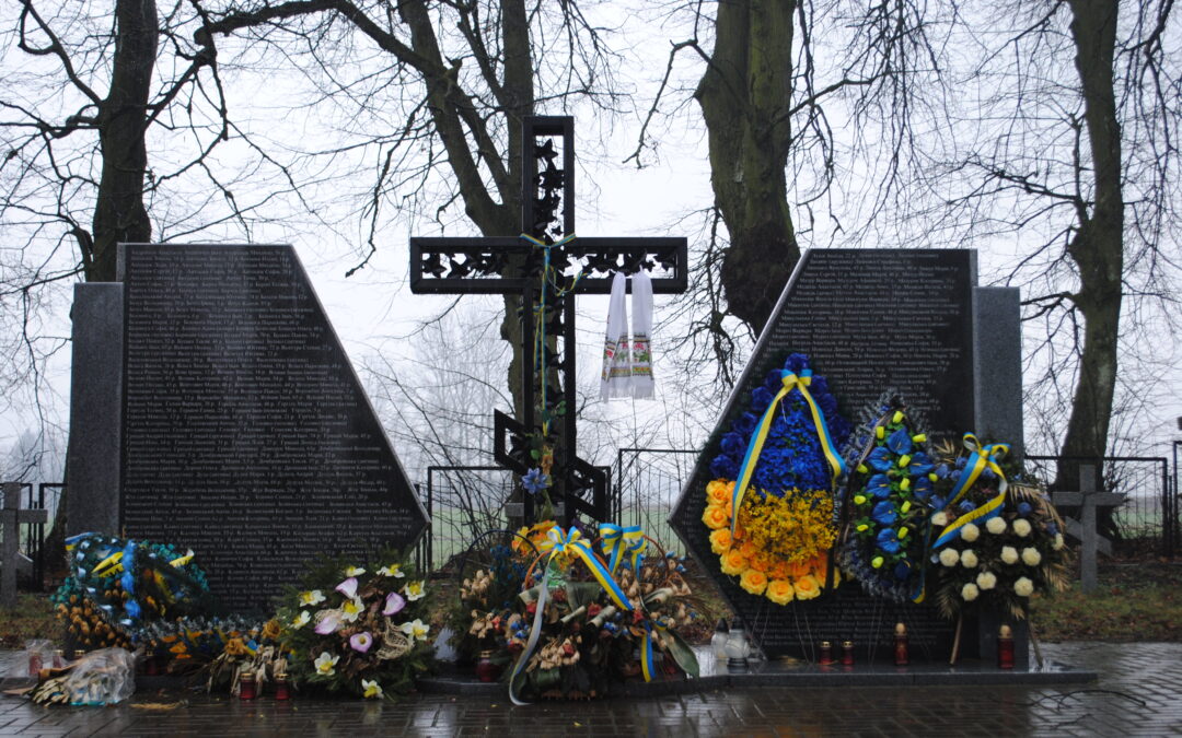 Українські надгробні вшанування пам’яті у Польщі після 1989 року